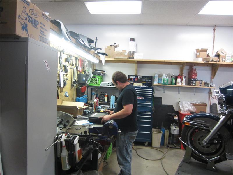 Services Central Sled & Cycle Wetaskiwin, AB (780) 3524100